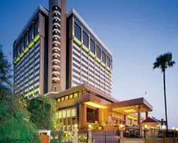 Escort Services Near By Taj Lands End